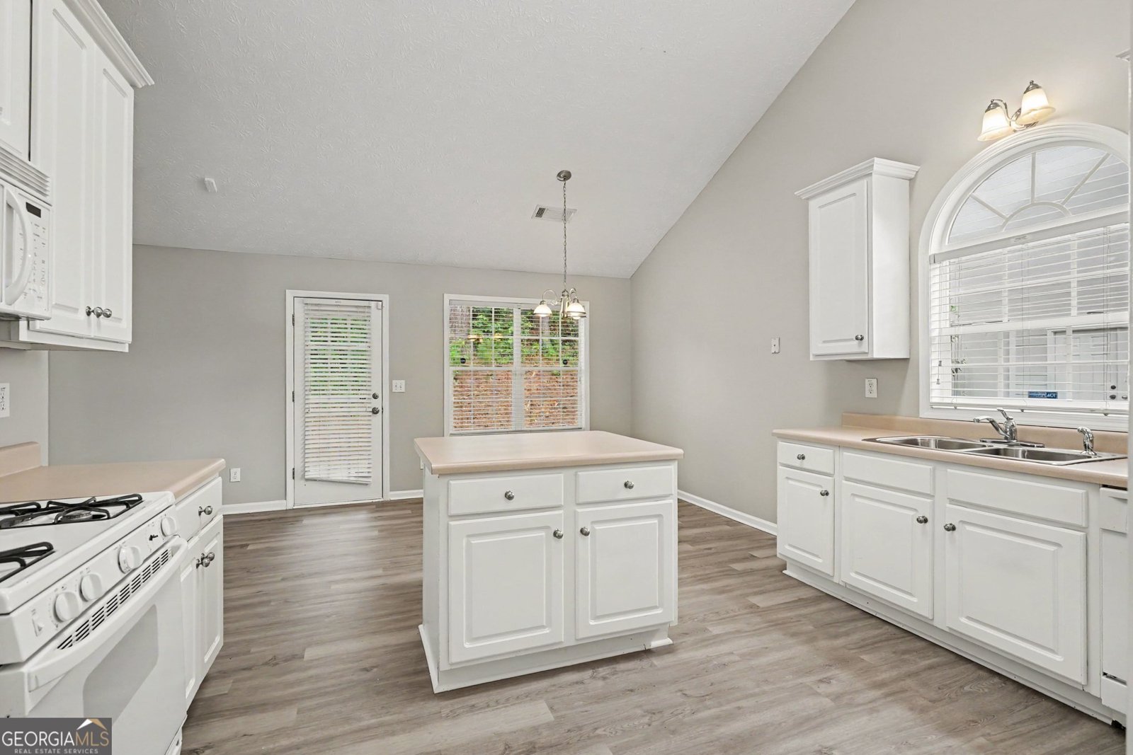 984 Natural Brook Trail Lawrenceville - Photo 12