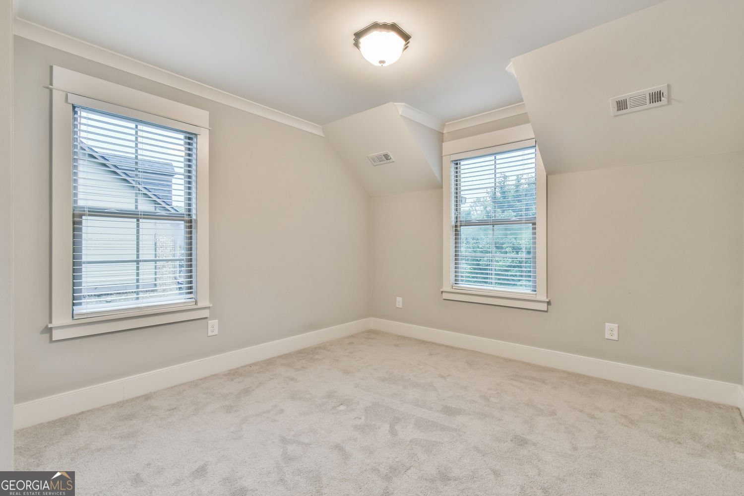 1750 Nours Landing Way Duluth - Photo 32