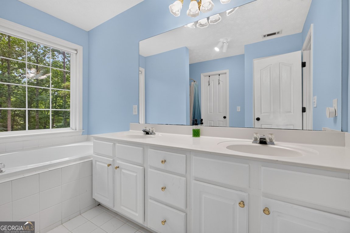 60 Tyler Woods Drive Sharpsburg - Photo 27