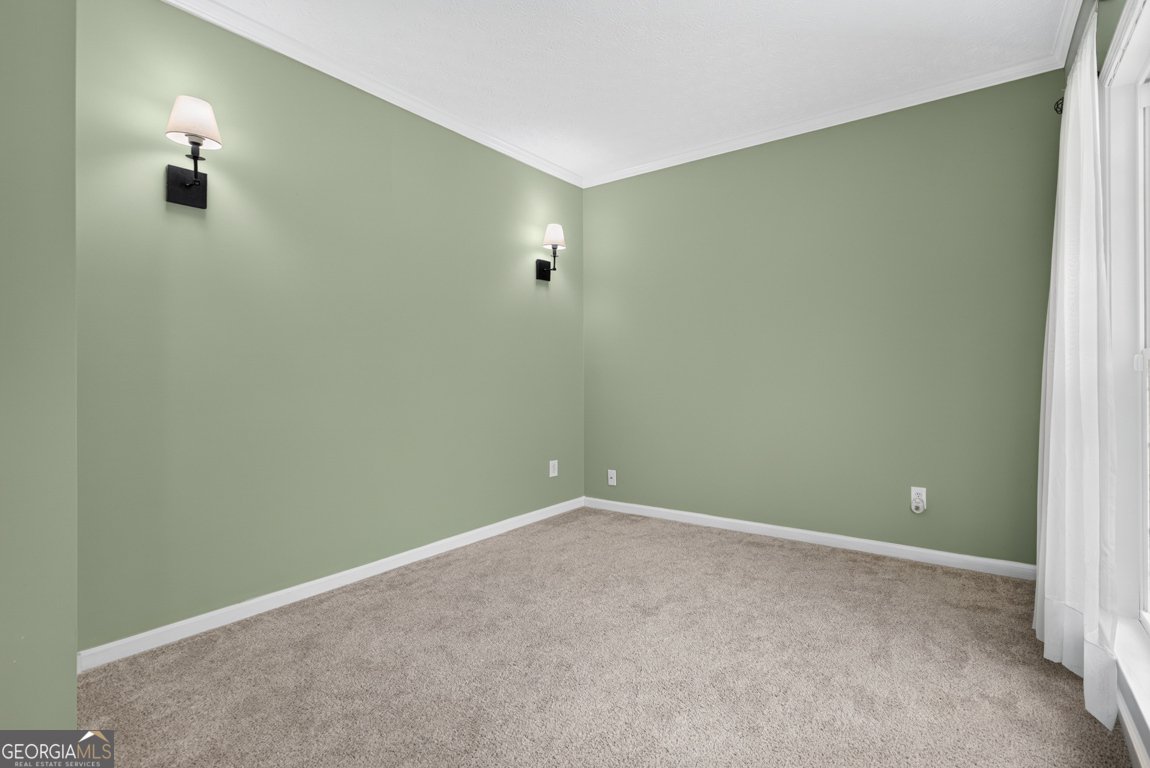 60 Tyler Woods Drive Sharpsburg - Photo 6