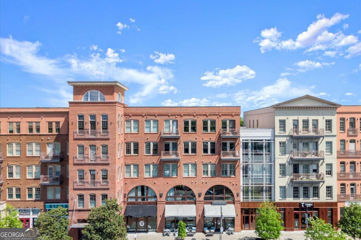 360 Chambers Street Woodstock - main photo
