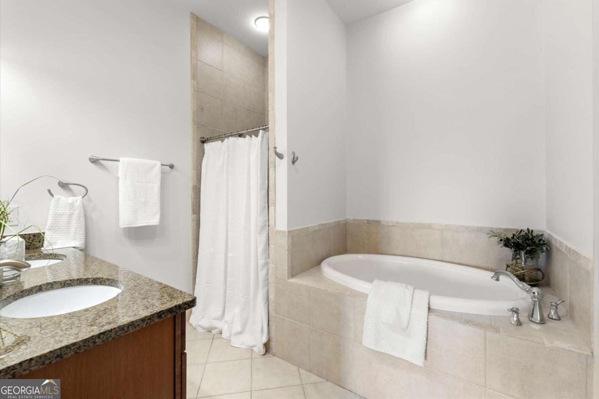 360 Chambers Street Woodstock - Photo 8