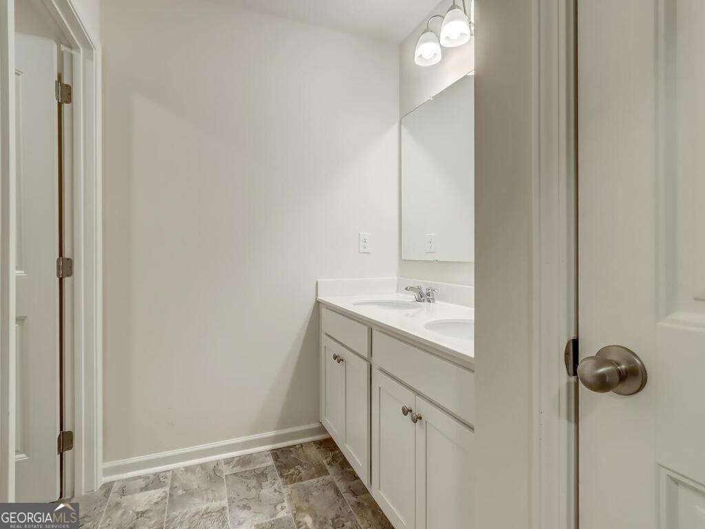 7019 Blackbird Court Flowery Branch - Photo 21