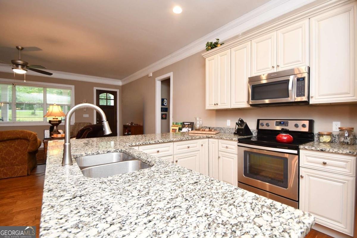 2210 Flat Rock Road Watkinsville - Photo 16