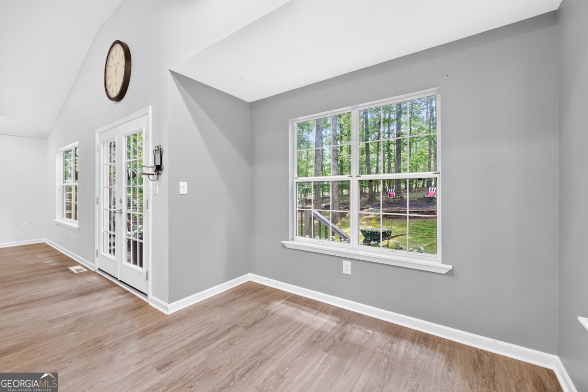 154 Pheasant Run Bogart - Photo 16