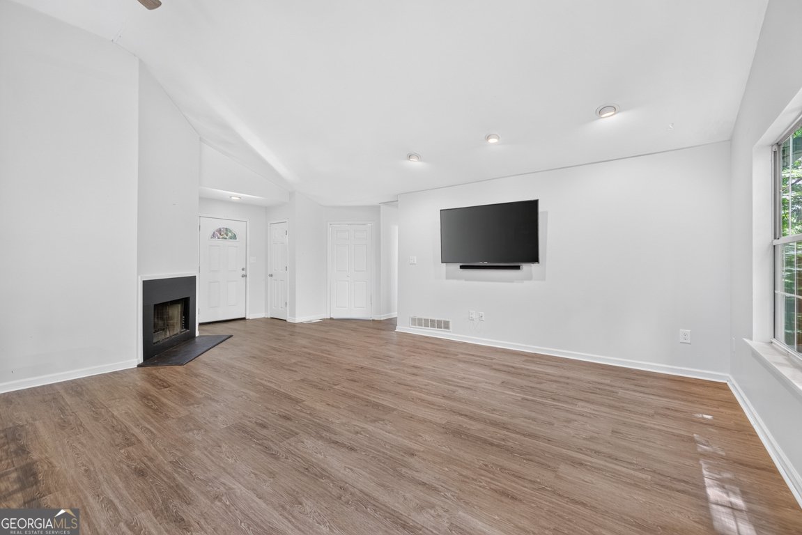 154 Pheasant Run Bogart - Photo 6