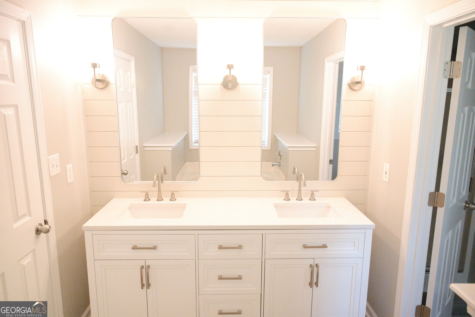 1215 Browns Country Lane Locust Grove - Photo 8