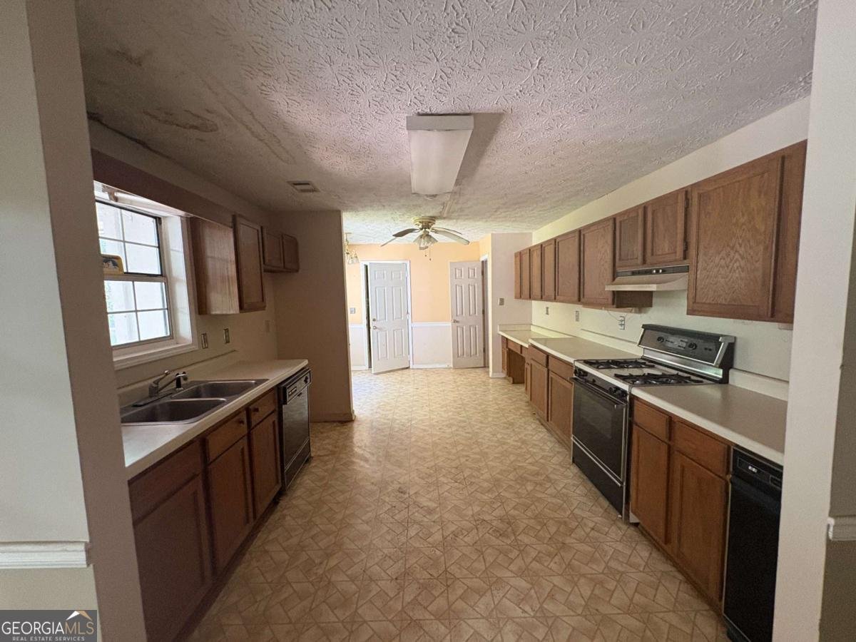 75 Sycamore Court Covington - Photo 12