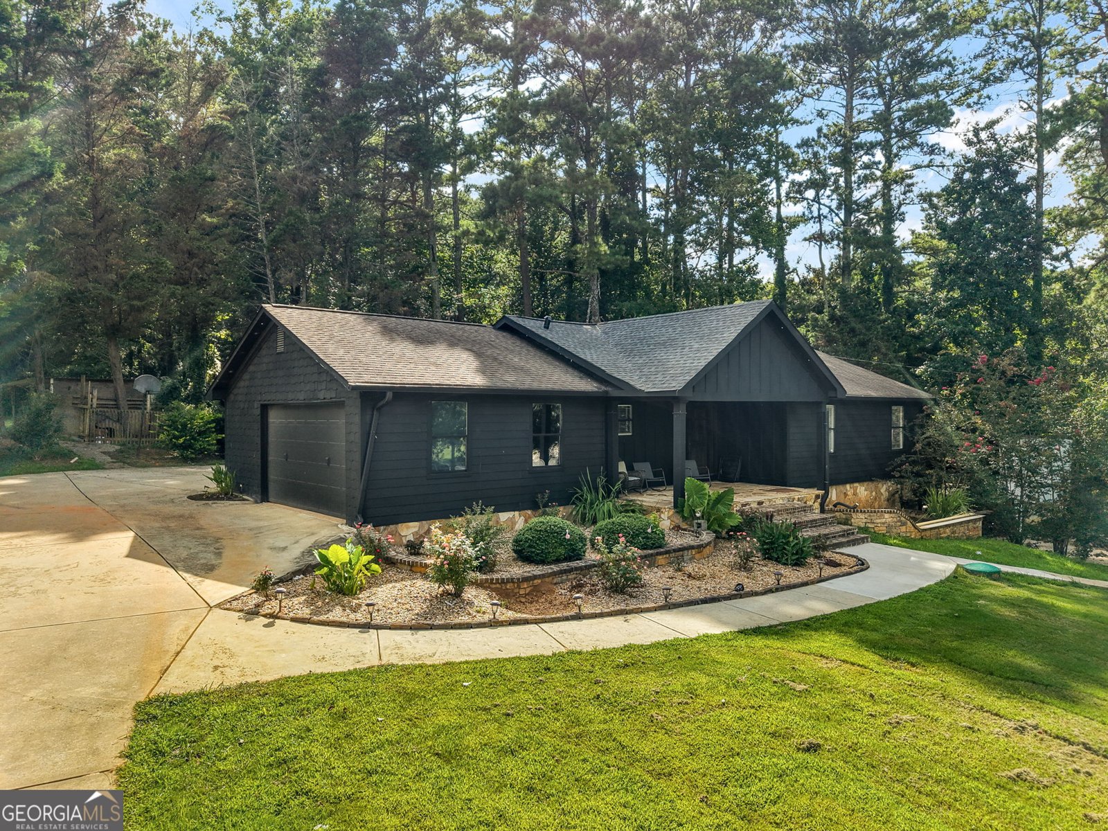 Photo 4