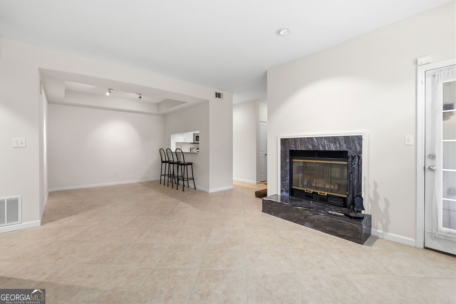 240 Renaissance Parkway Atlanta - Photo 7