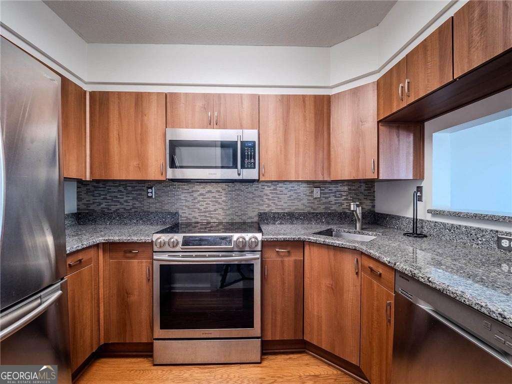 2870 Pharr Court South Atlanta - Photo 9