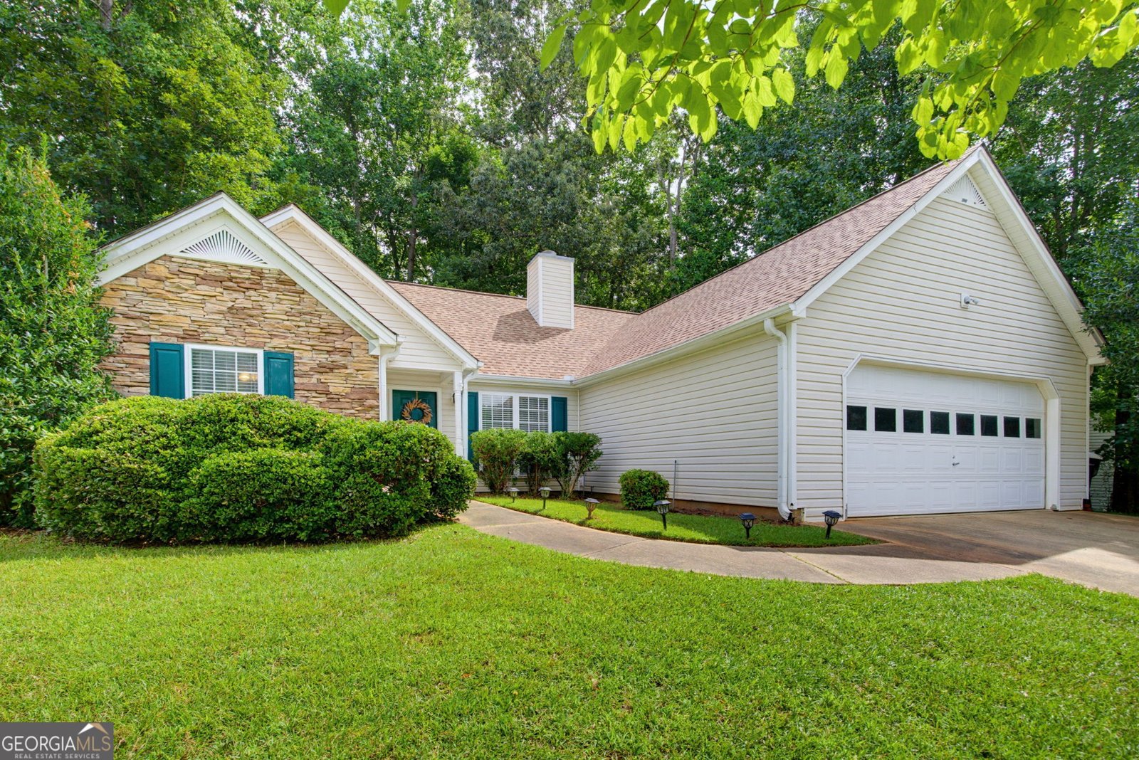 477 Oakview Drive Dallas - main photo