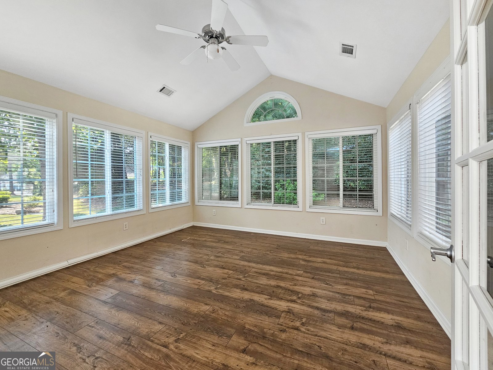 255 Rehobeth Way Fayetteville - Photo 8