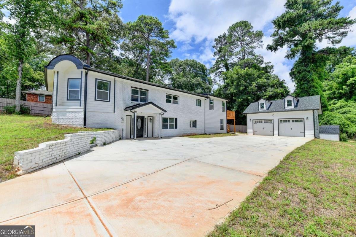 3178 North Druid Hills Road Decatur - main photo