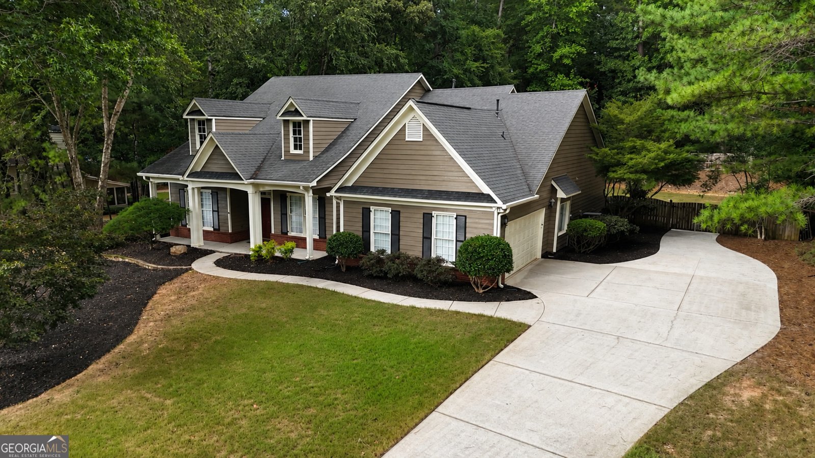 155 Browns Crossing Drive Fayetteville - Photo 2