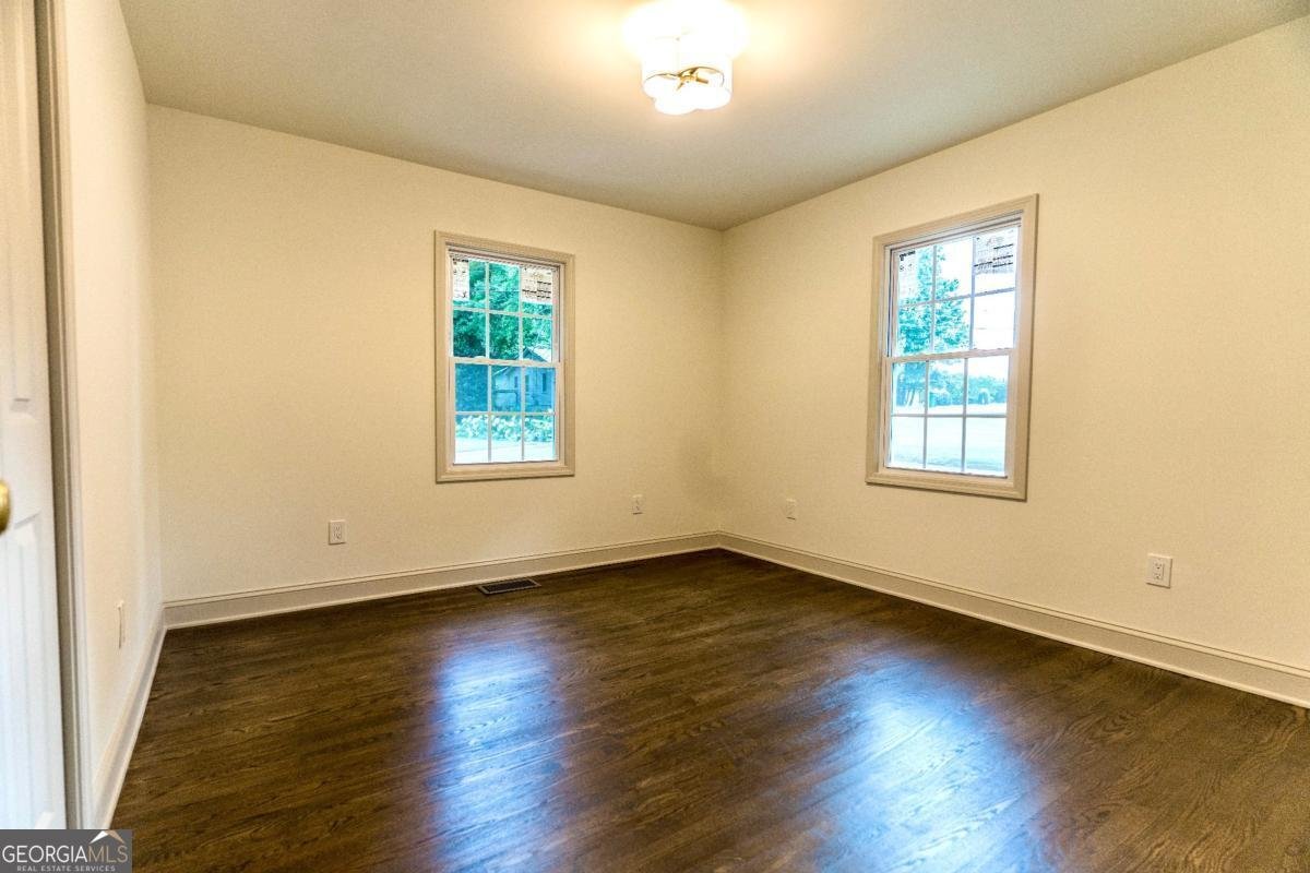 989 Oakview Drive Smyrna - Photo 13