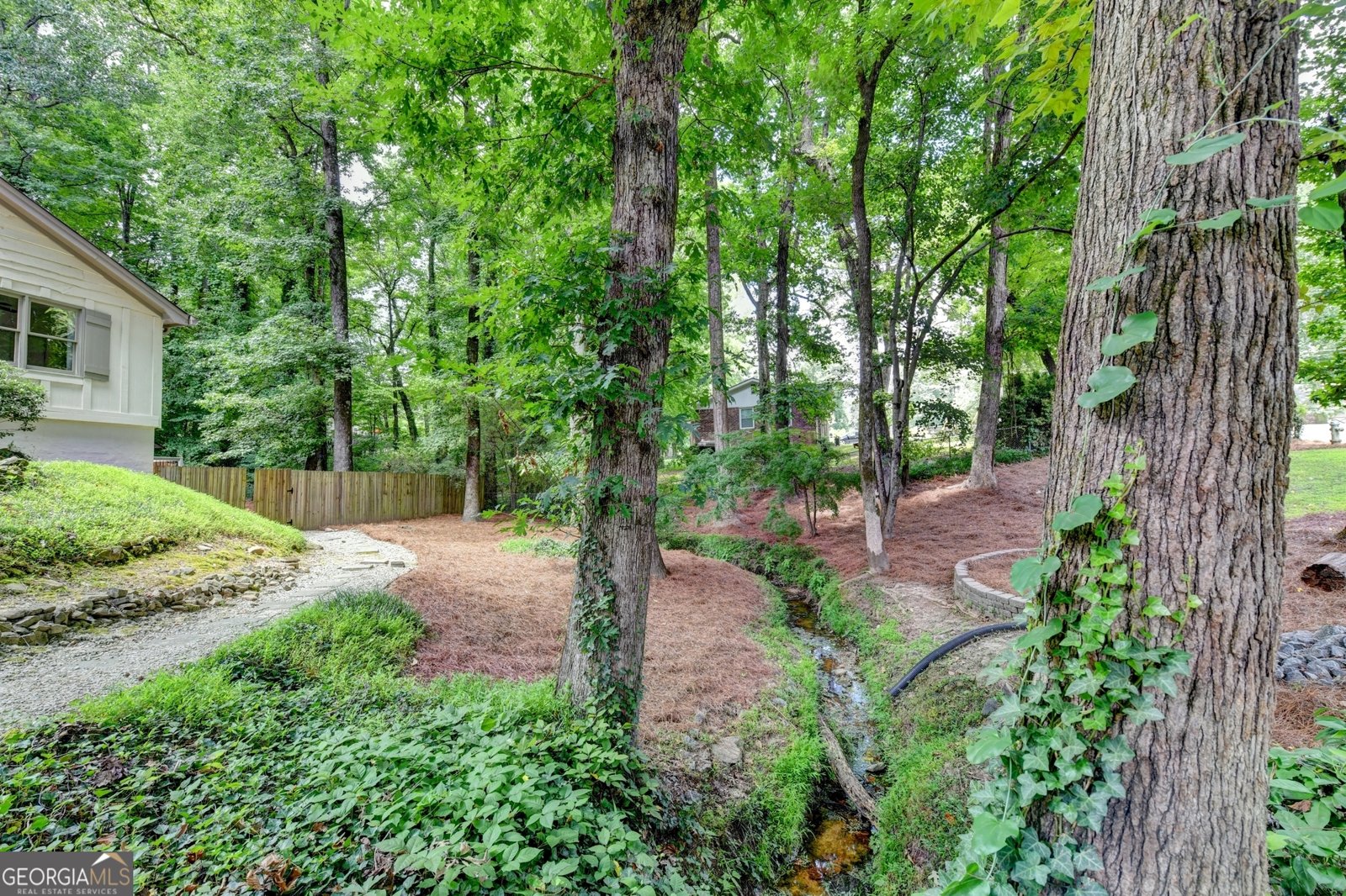 131 Denna Drive Alpharetta - Photo 24