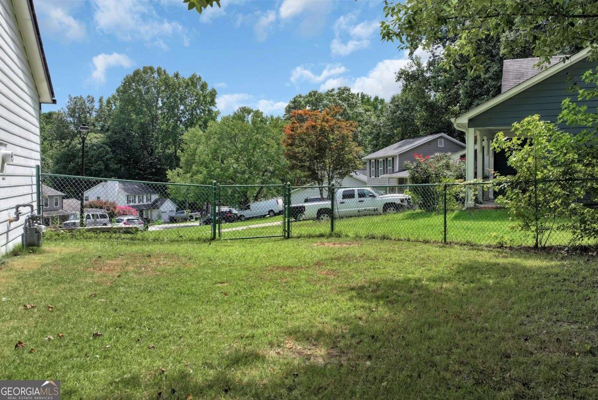556 Sunfield Drive Lilburn - Photo 41
