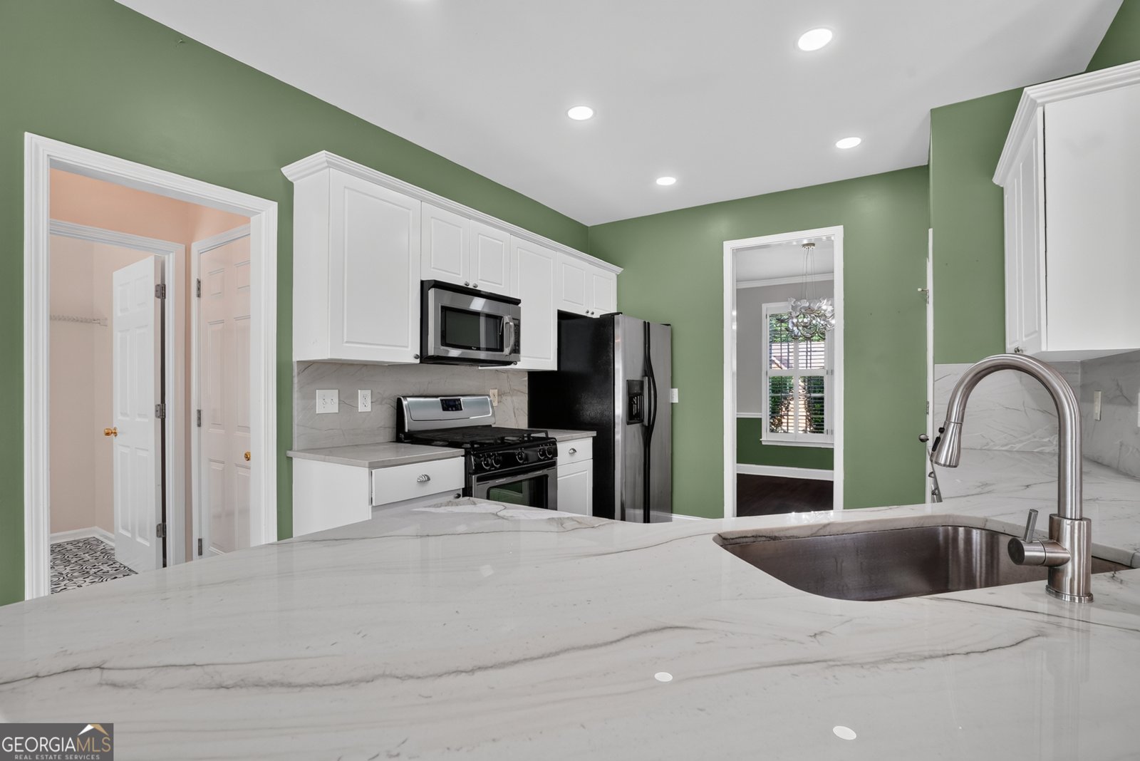 2584 Fairlawn Downs Kennesaw - Photo 14