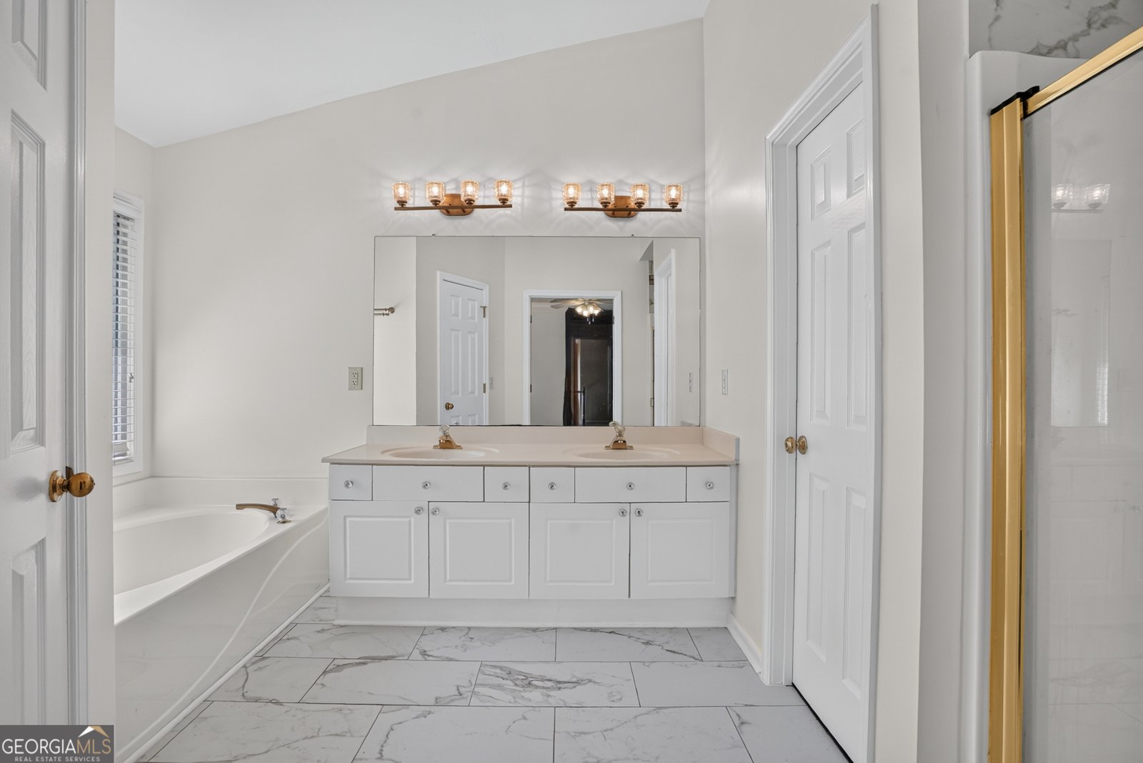 2584 Fairlawn Downs Kennesaw - Photo 20