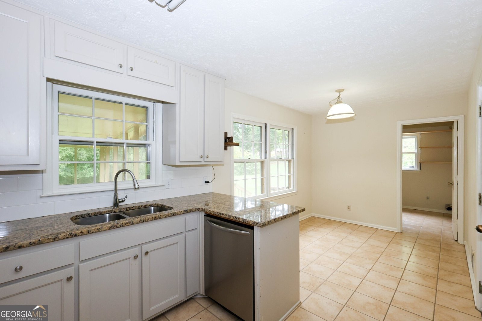 5315 Pounds Drive Stone Mountain - Photo 10