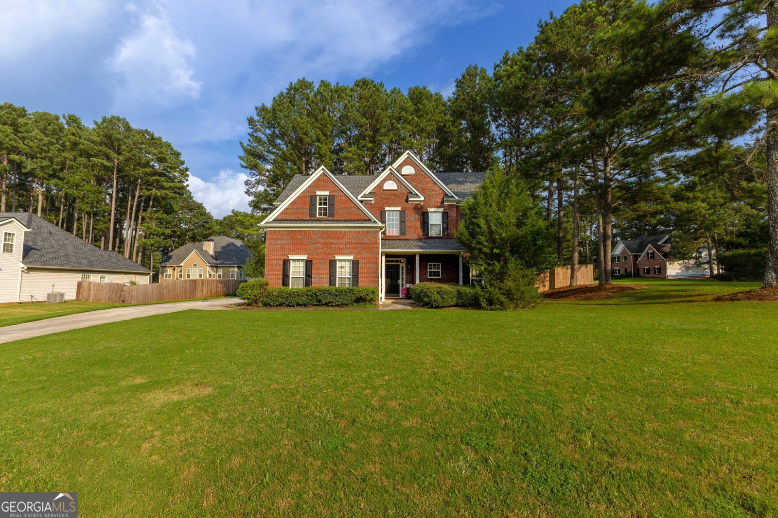 300 Pilgrim Way Fayetteville - Photo 2