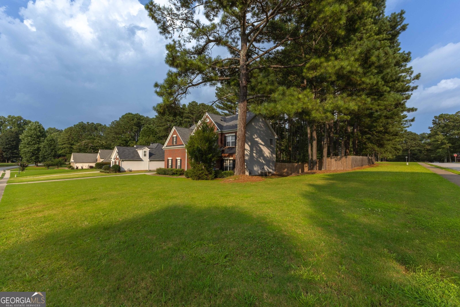 300 Pilgrim Way Fayetteville - Photo 3