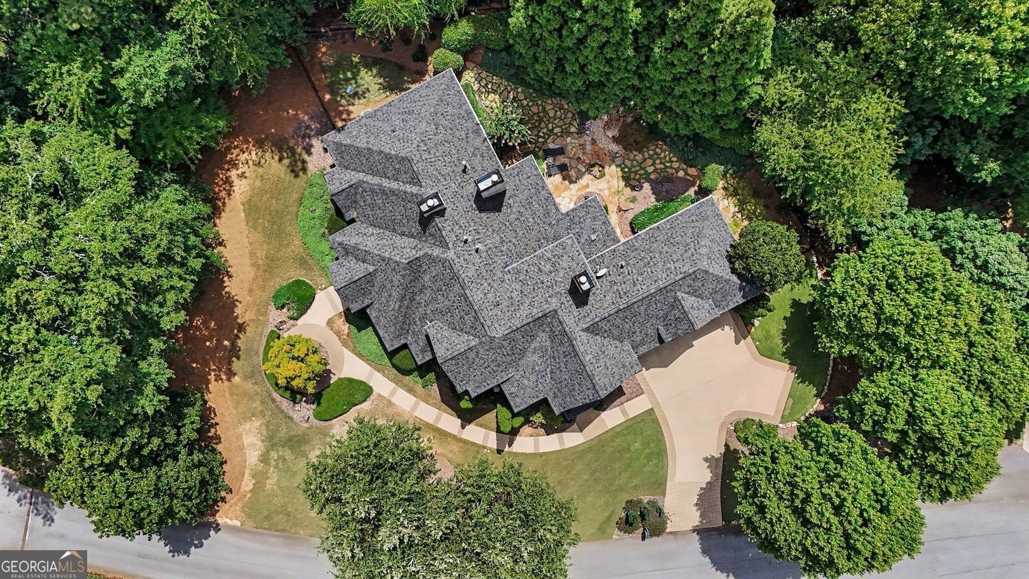 8054 Kenstone Court Sandy Springs - Photo 41