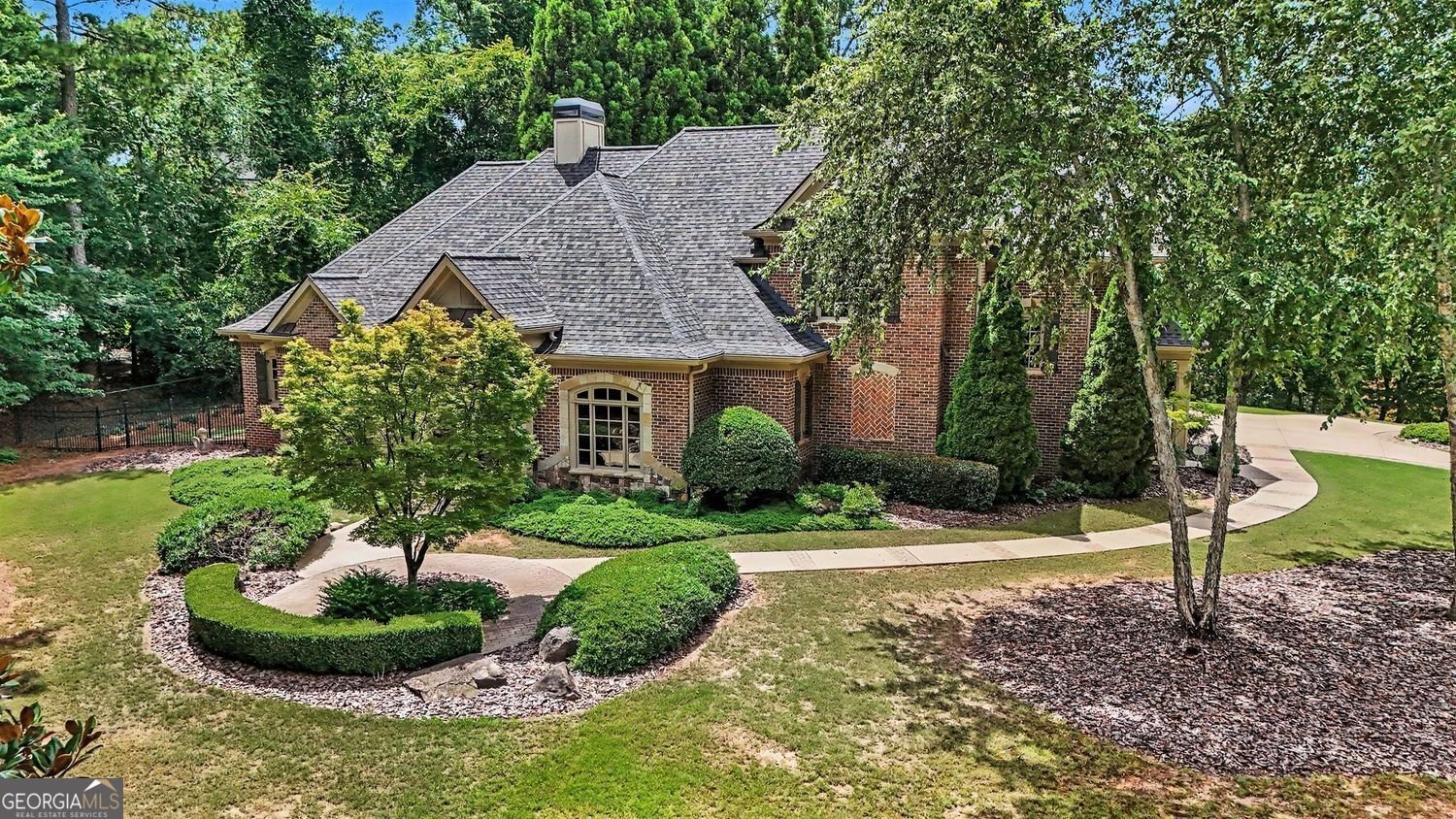 8054 Kenstone Court Sandy Springs - Photo 42