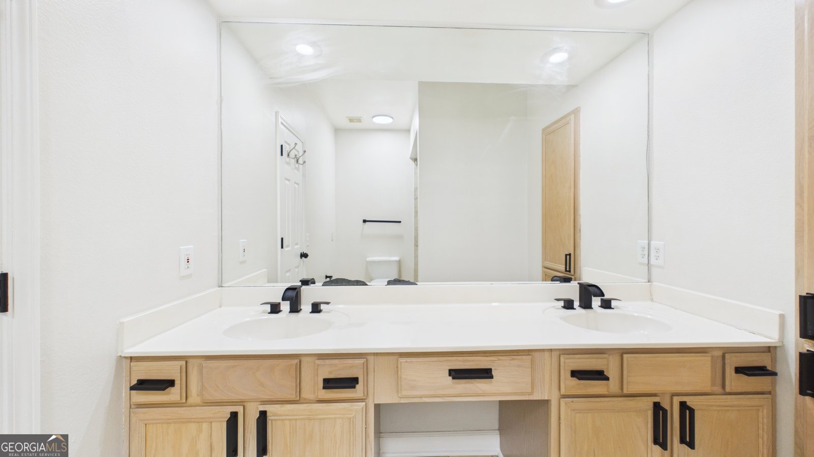 3777 Peachtree Road Atlanta - Photo 16