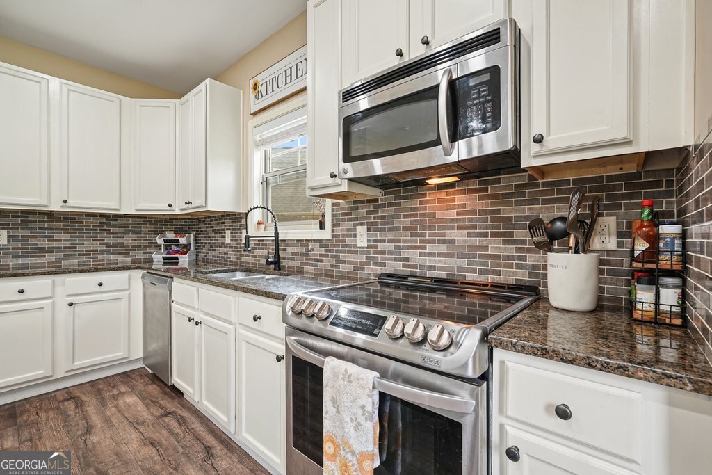 653 Royal Crest Court Canton - Photo 19