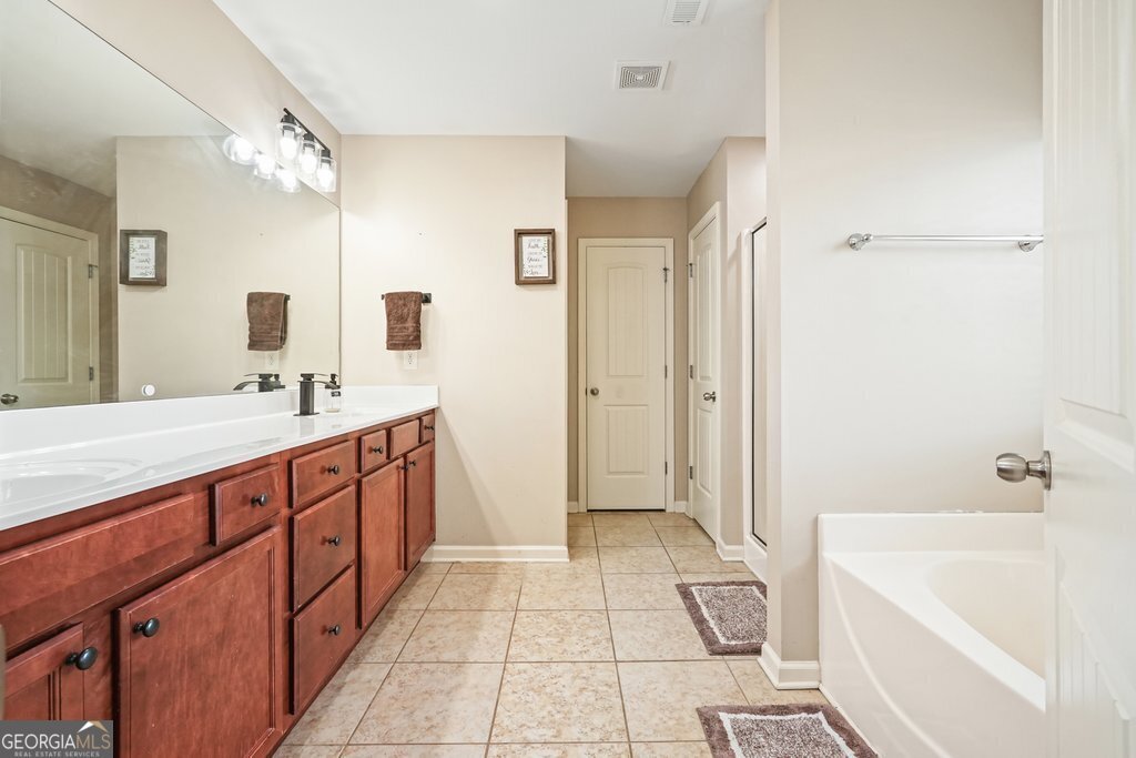 653 Royal Crest Court Canton - Photo 27