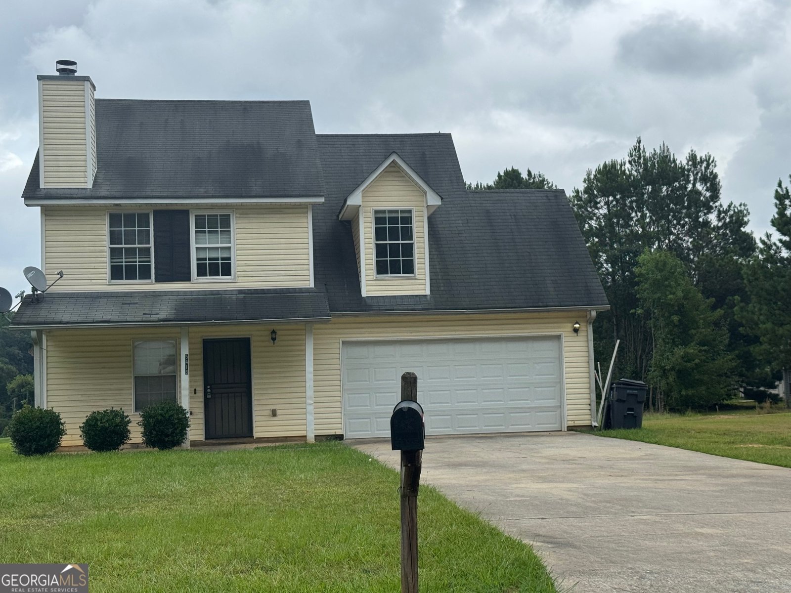 5418 Denny Drive Atlanta - main photo