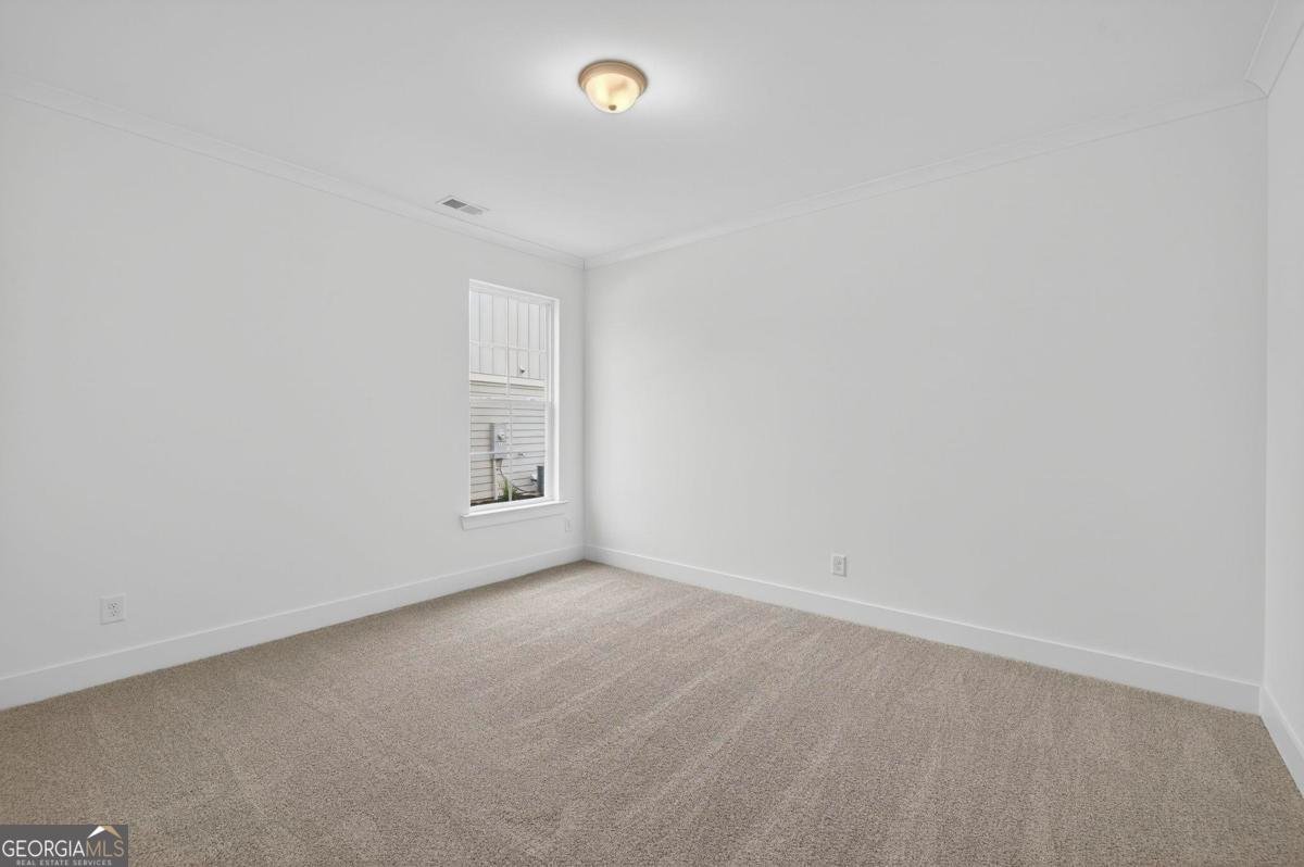 1541 Lake Drive Greensboro - Photo 11