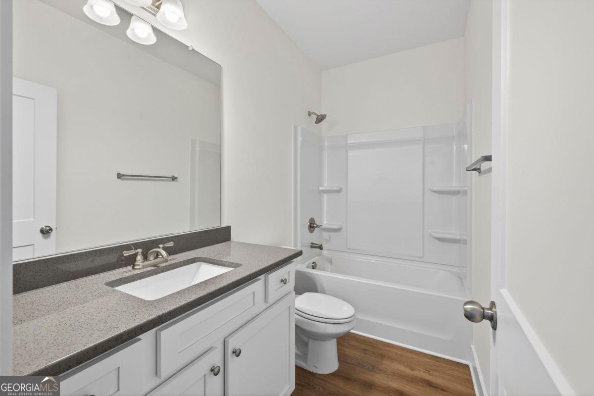 1541 Lake Drive Greensboro - Photo 13