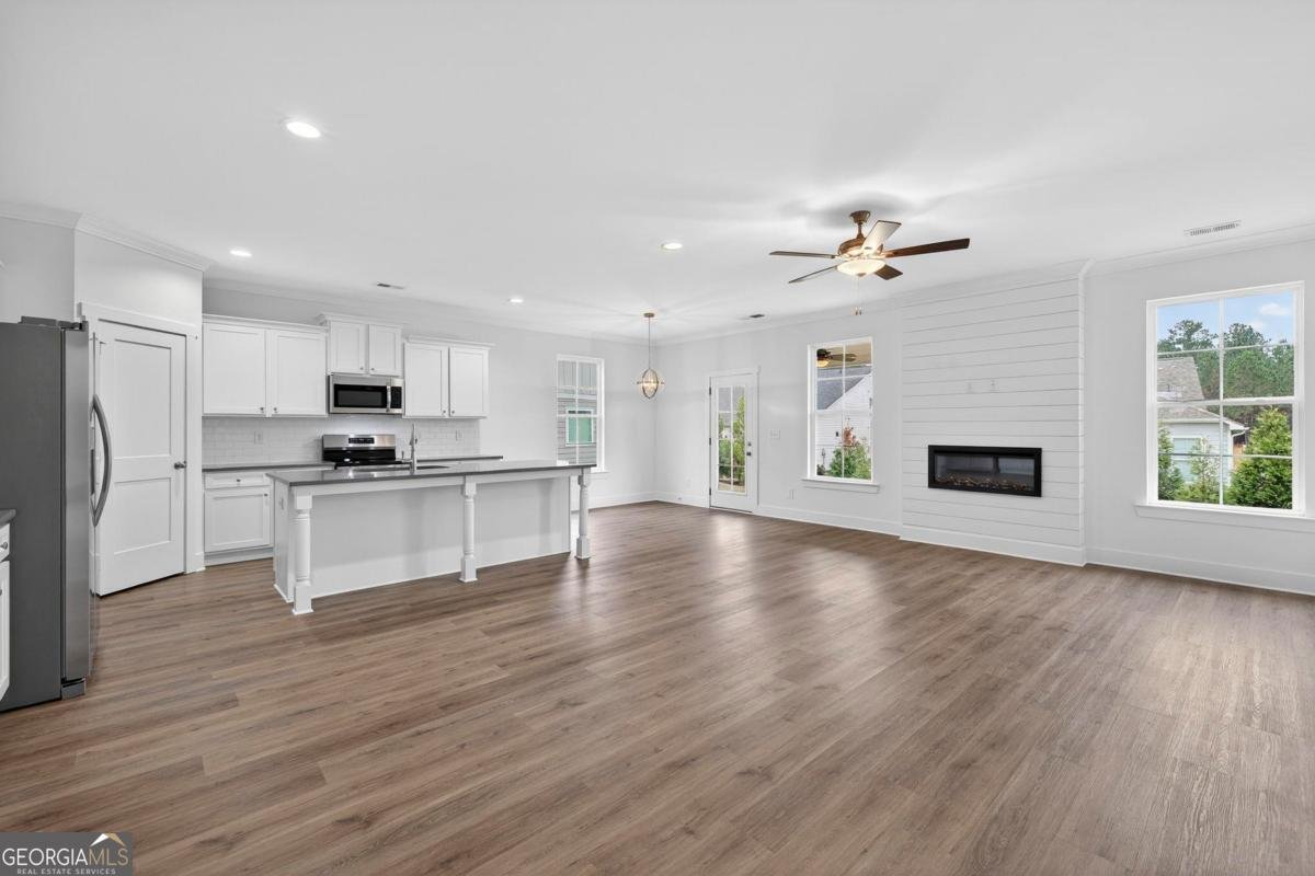1541 Lake Drive Greensboro - Photo 18