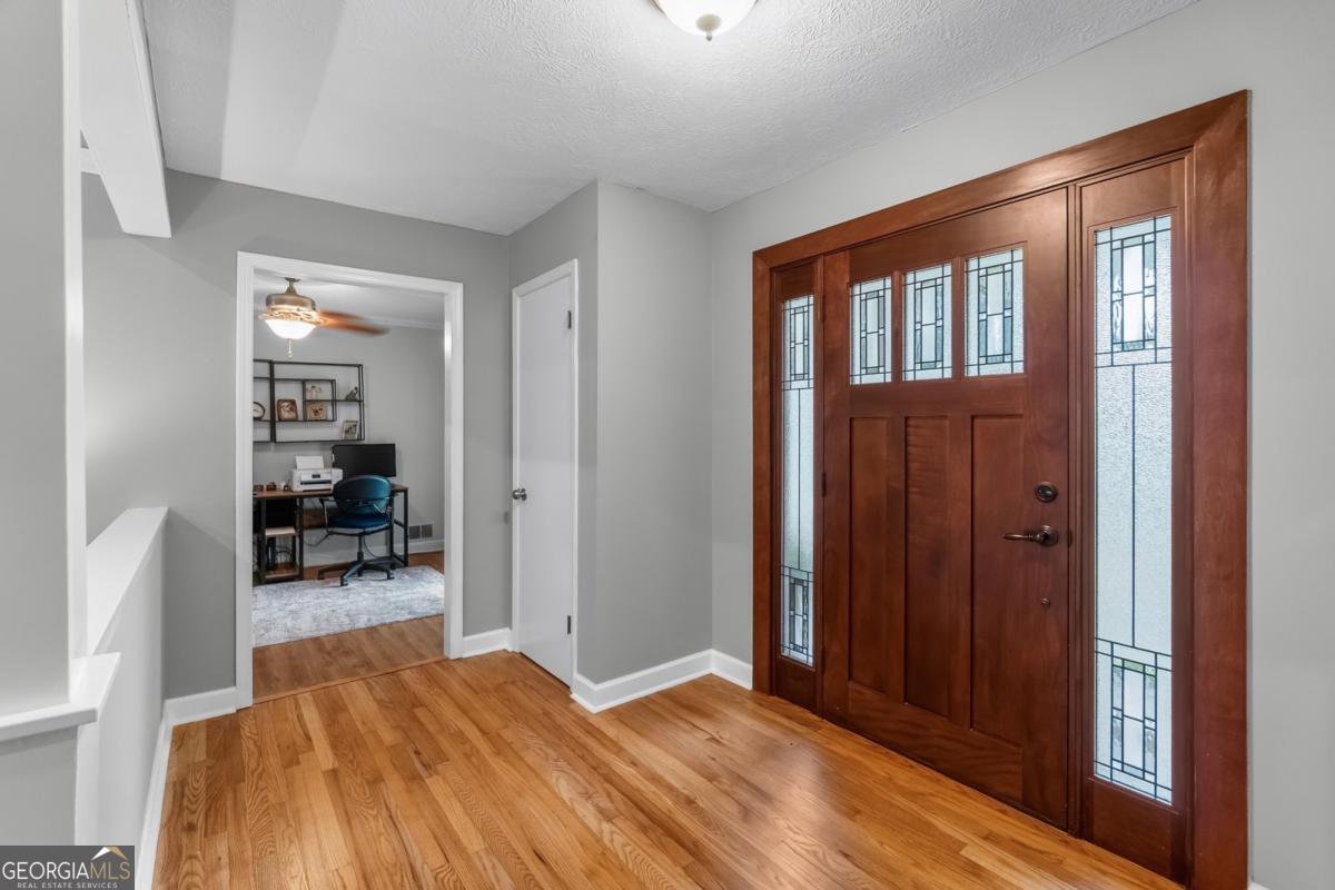 657 Cole Drive Lilburn - Photo 6