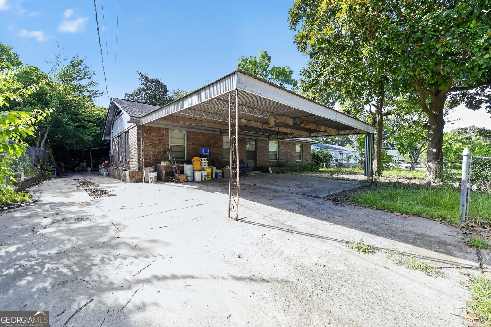 4045 Lindsey DR Macon - main photo