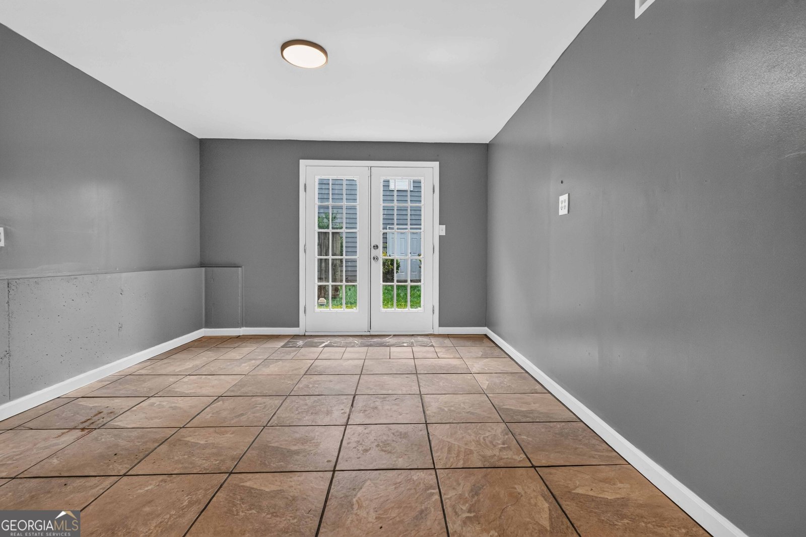 503 Horseshoe Circle Stockbridge - Photo 14