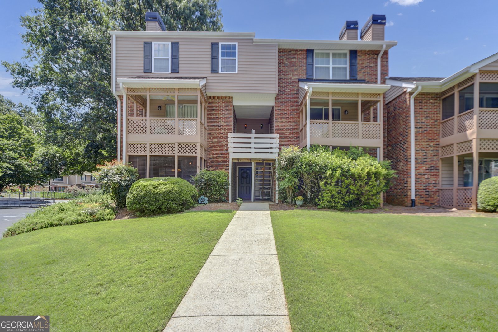 330 Quail Run Roswell - main photo