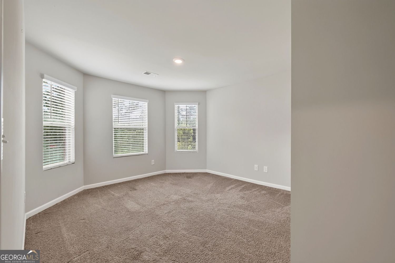 140 Blue Heron Way Covington - Photo 12