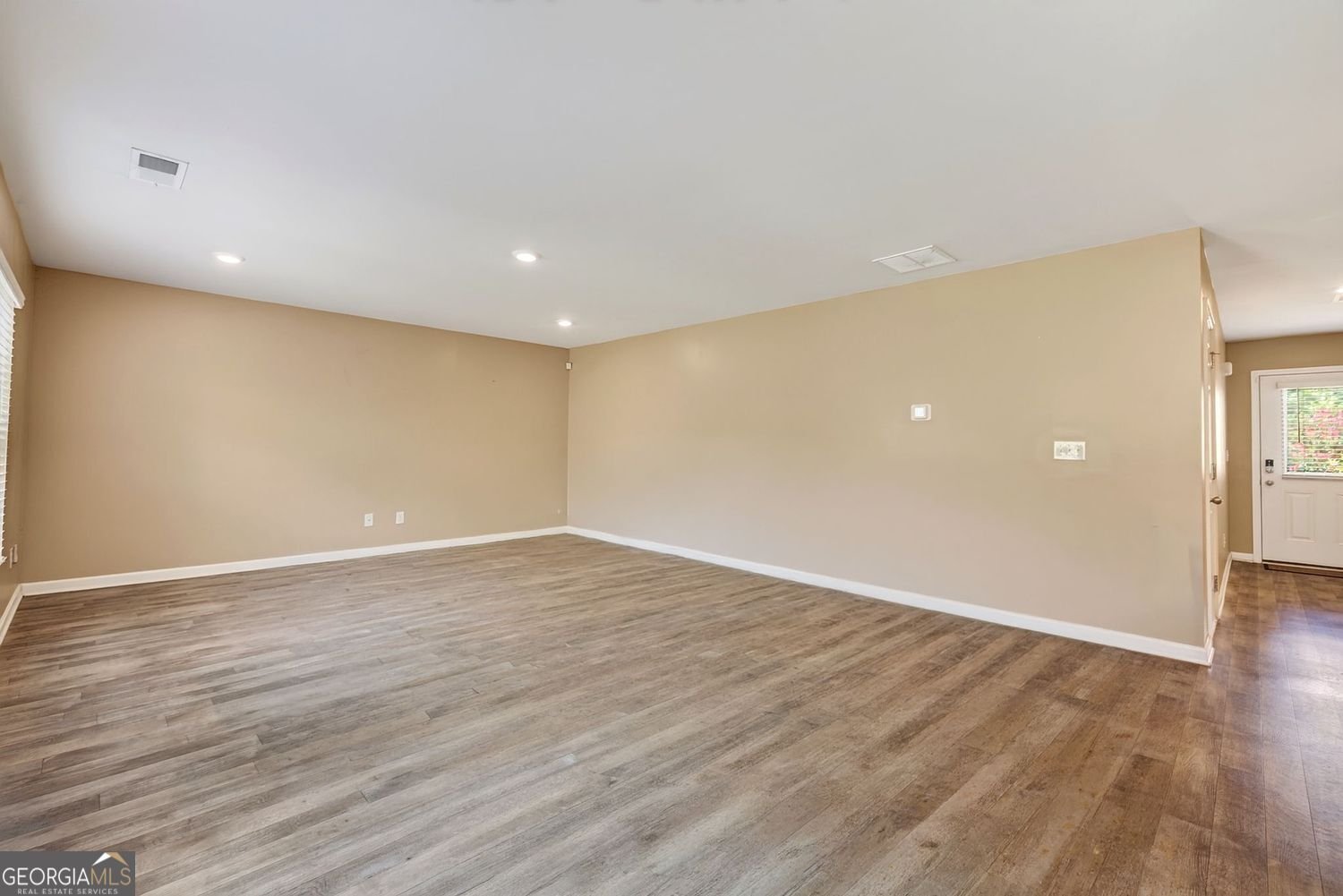 140 Blue Heron Way Covington - Photo 24
