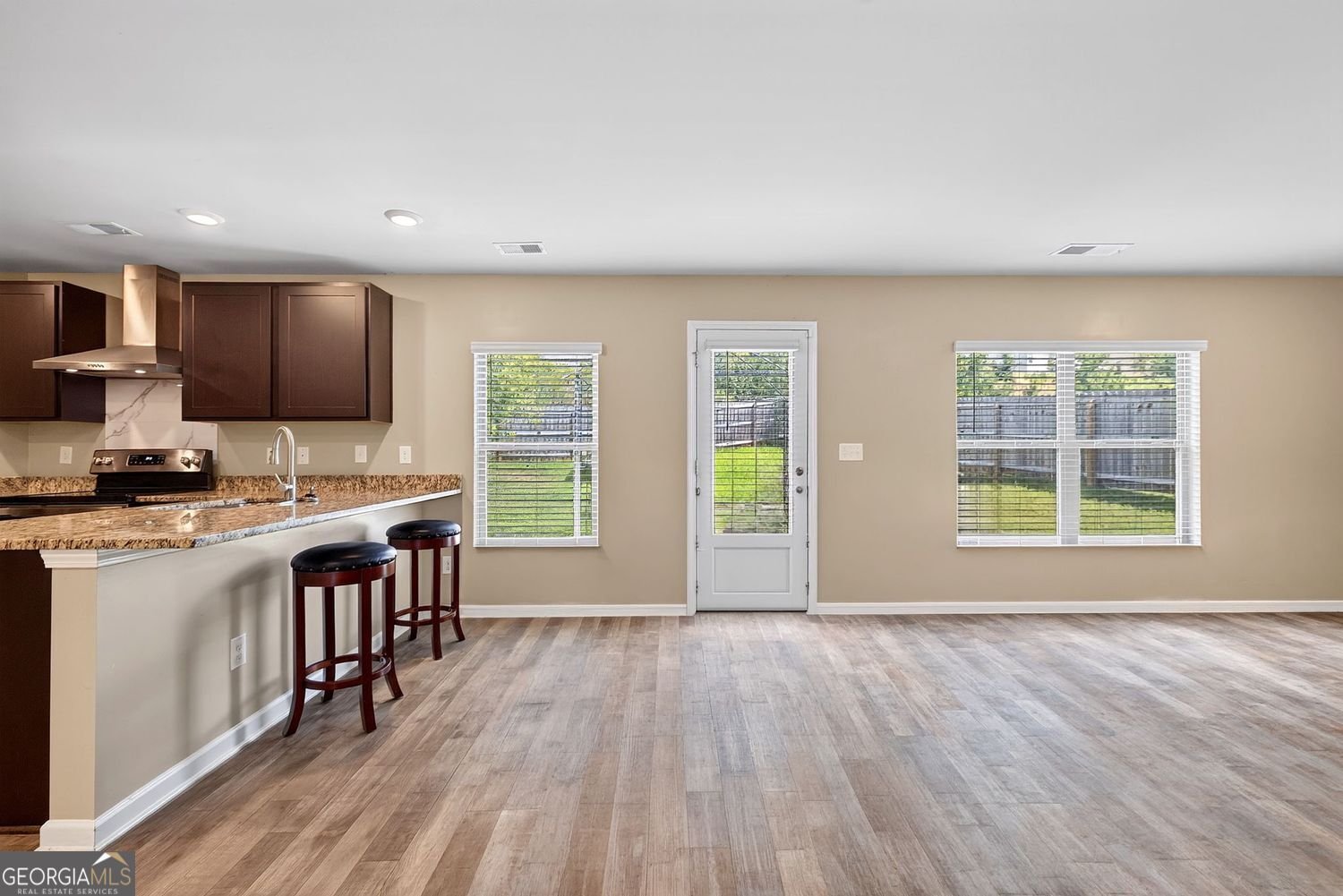 140 Blue Heron Way Covington - Photo 25