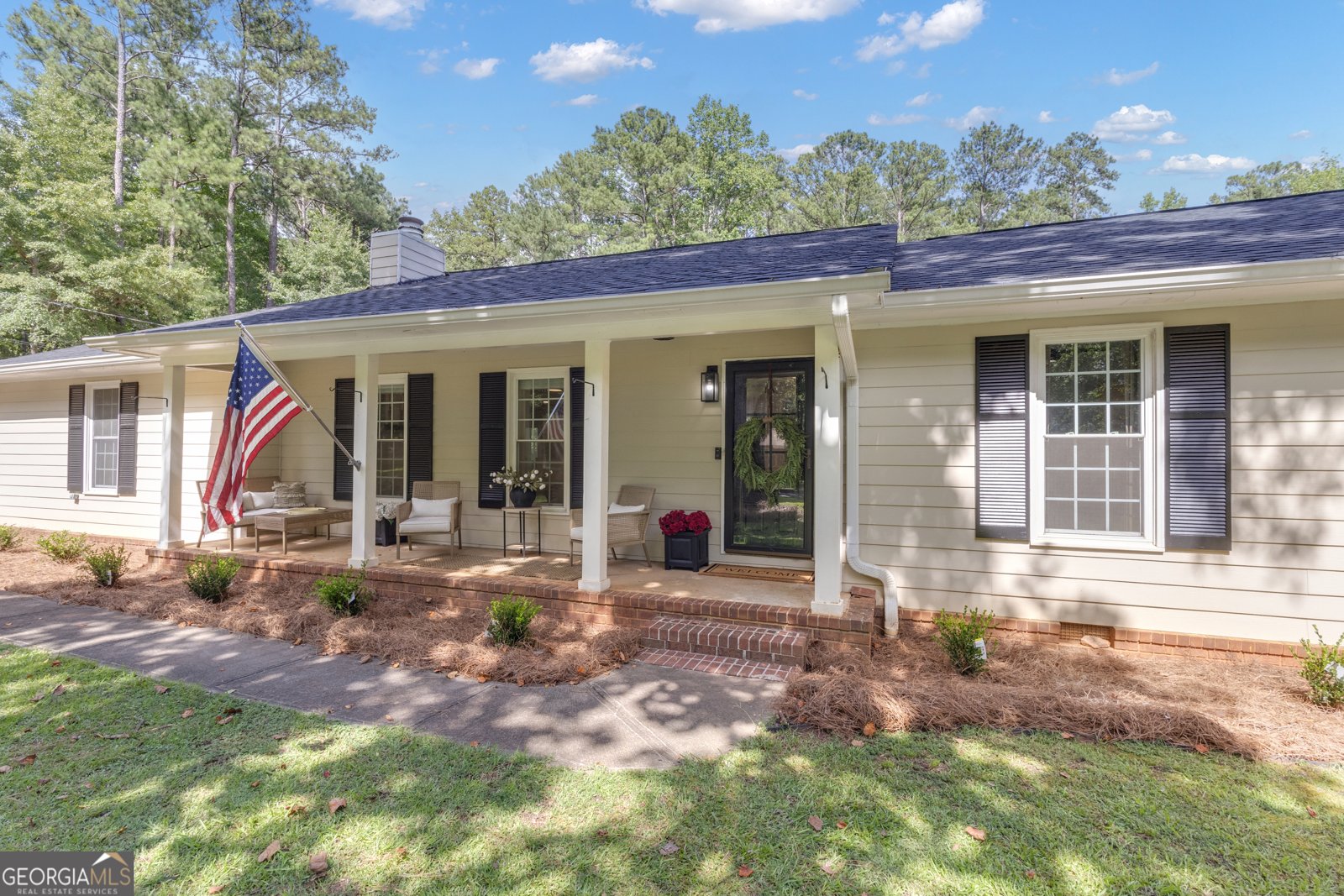 25 Eastwood Drive Newnan - main photo