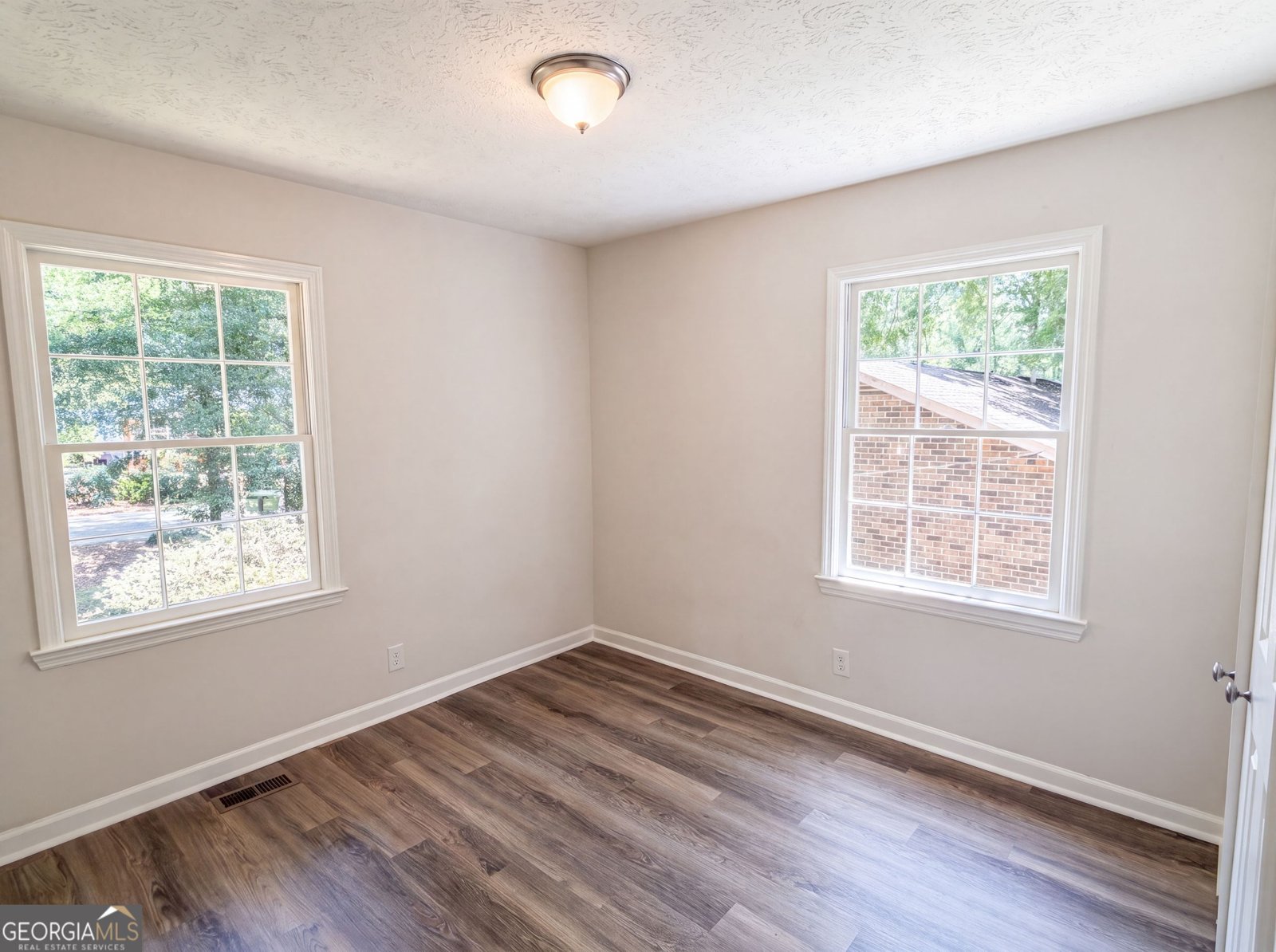 537 Green Street Monroe - Photo 10