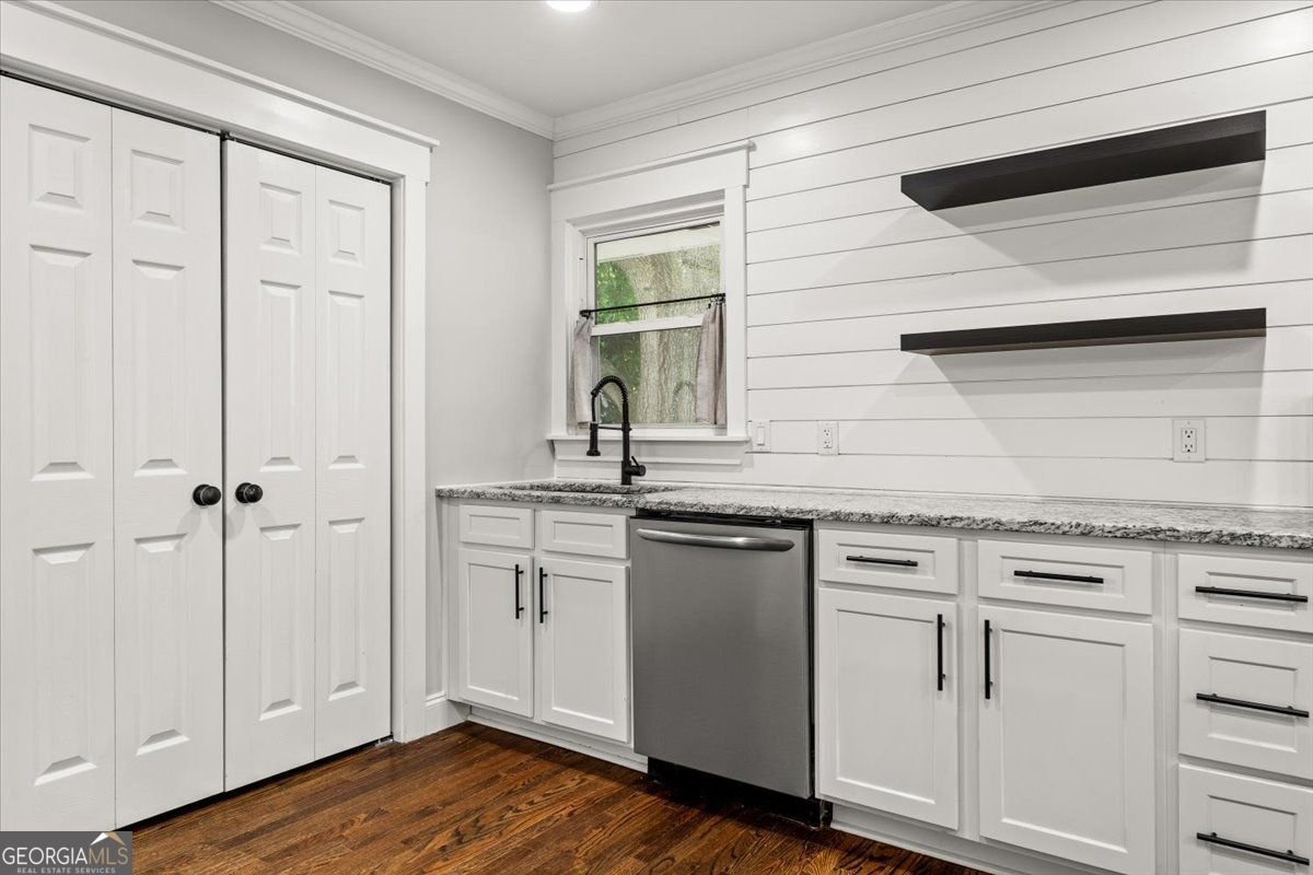 1546 Cloverdale Drive Marietta - Photo 11