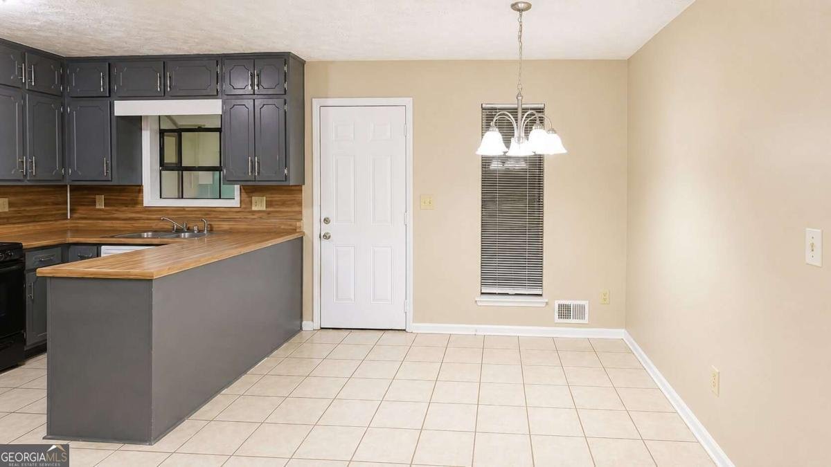 8272 Blackfoot Trail Jonesboro - Photo 9