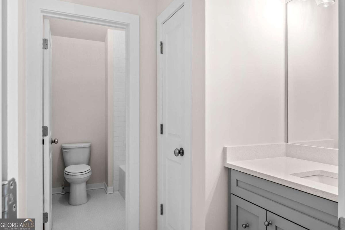 2039 Village Walk Milton - Photo 32