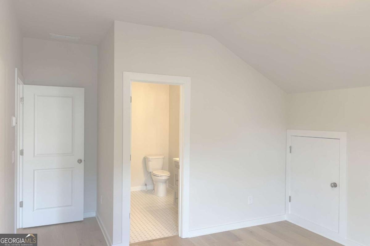2039 Village Walk Milton - Photo 33