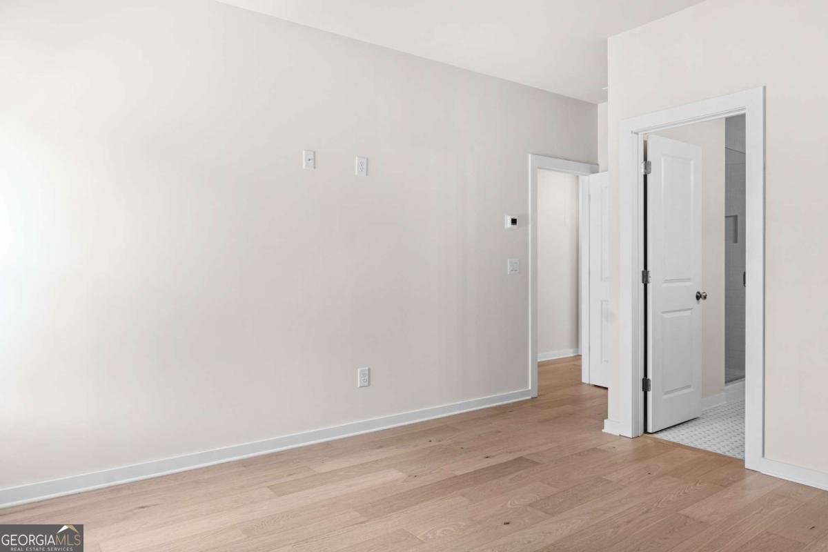 2039 Village Walk Milton - Photo 34